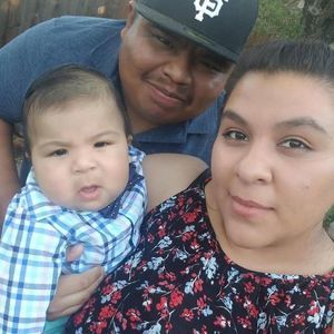 Meet your Posher, Yesenia